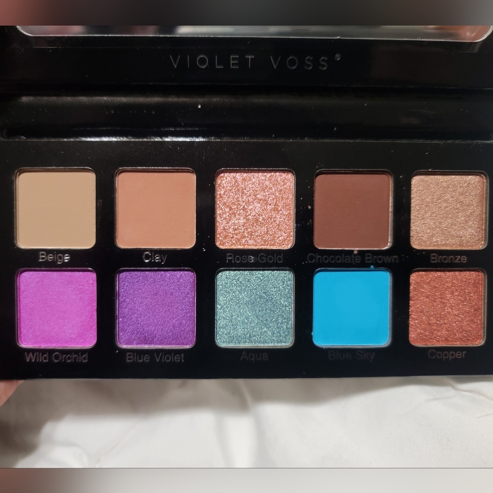 Violet Voss Essentials 2 Eyeshadow palette